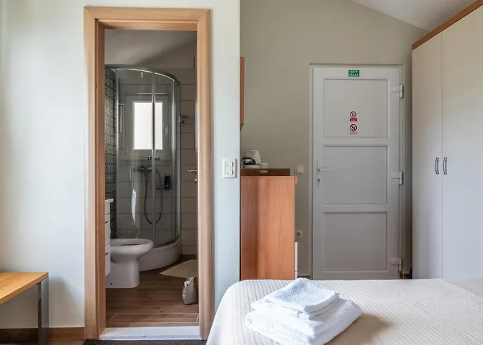 Ivka's House * Rogoznica (Sibenik-Knin)